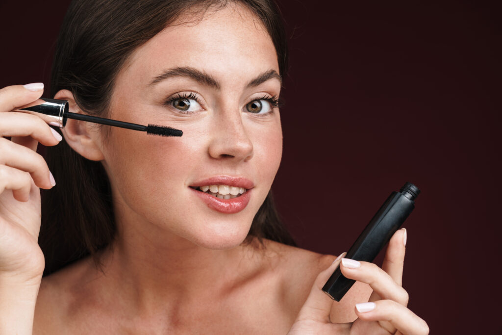 Welche Younique-Mascara passt zu deinen Wimpern?