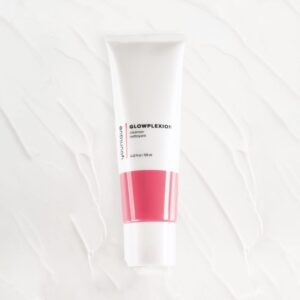 Kup Środek czyszczący YOUNIQUE GLOWPLEXION : Produkt kosmetyczny premium wybrany przez Émilie