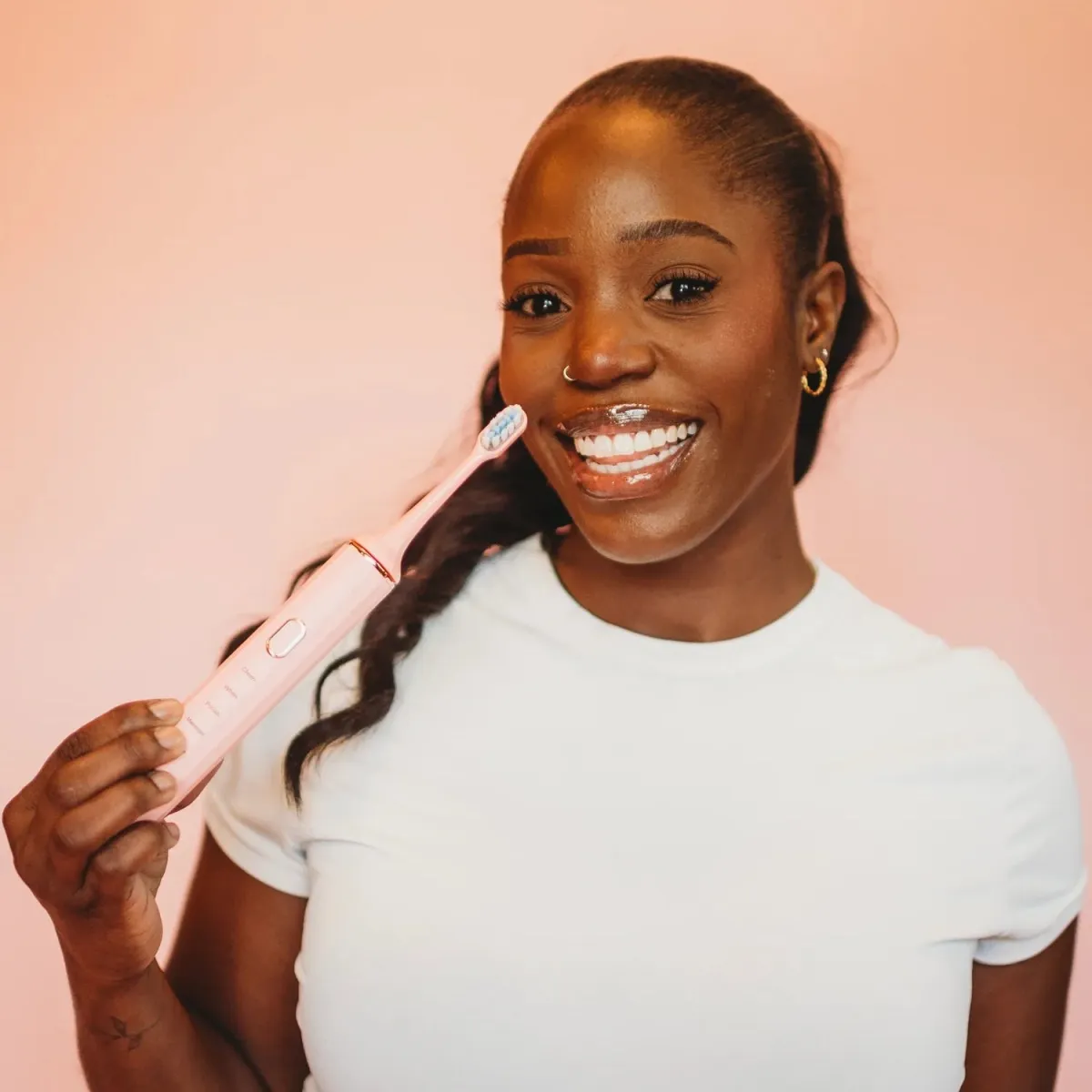 Pink LED Toothbrush – tips: another view of the product