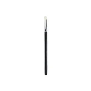 Pincel para o côncavo do olho YOUNIQUE – preço: pequeno pincel de precisão com pelos claros e cabo preto